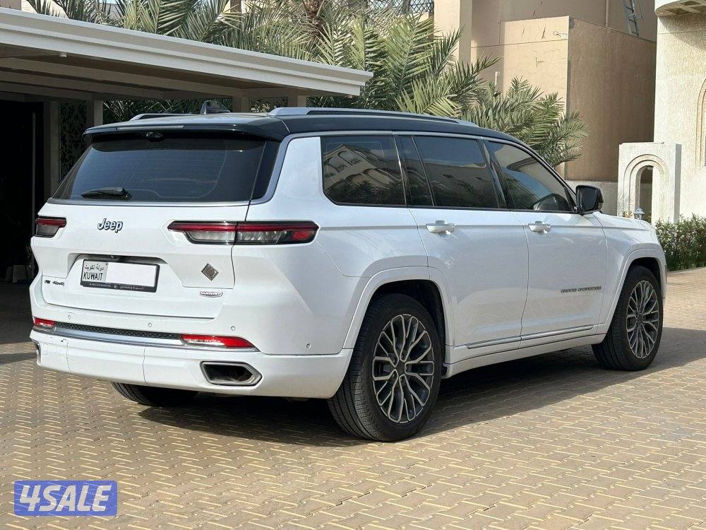 جراند شيروكي summit L سلندر 63