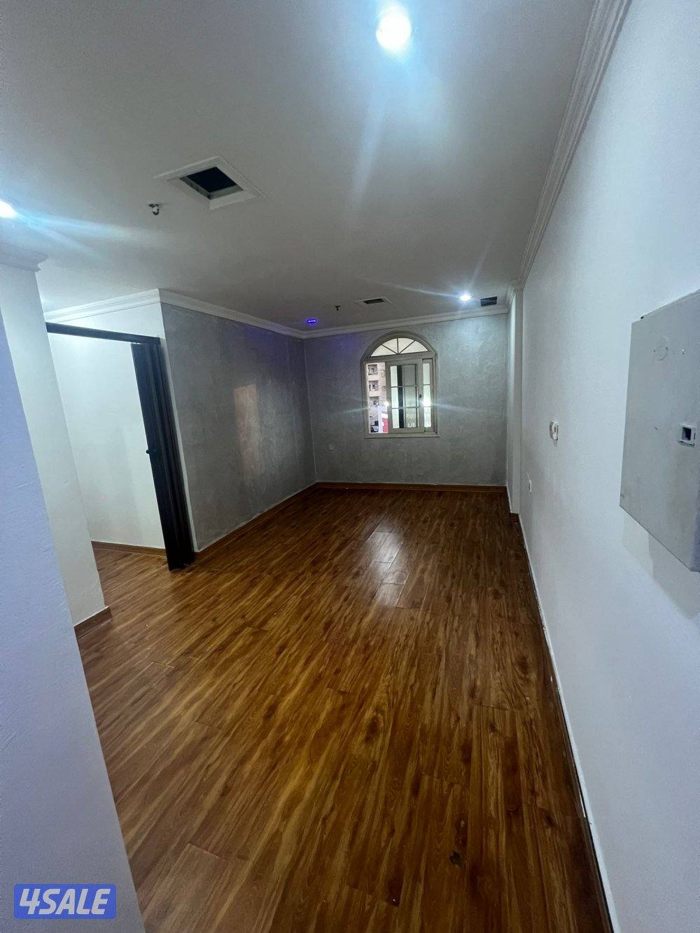 شقه غرفتين وصاله ميدان حولي0