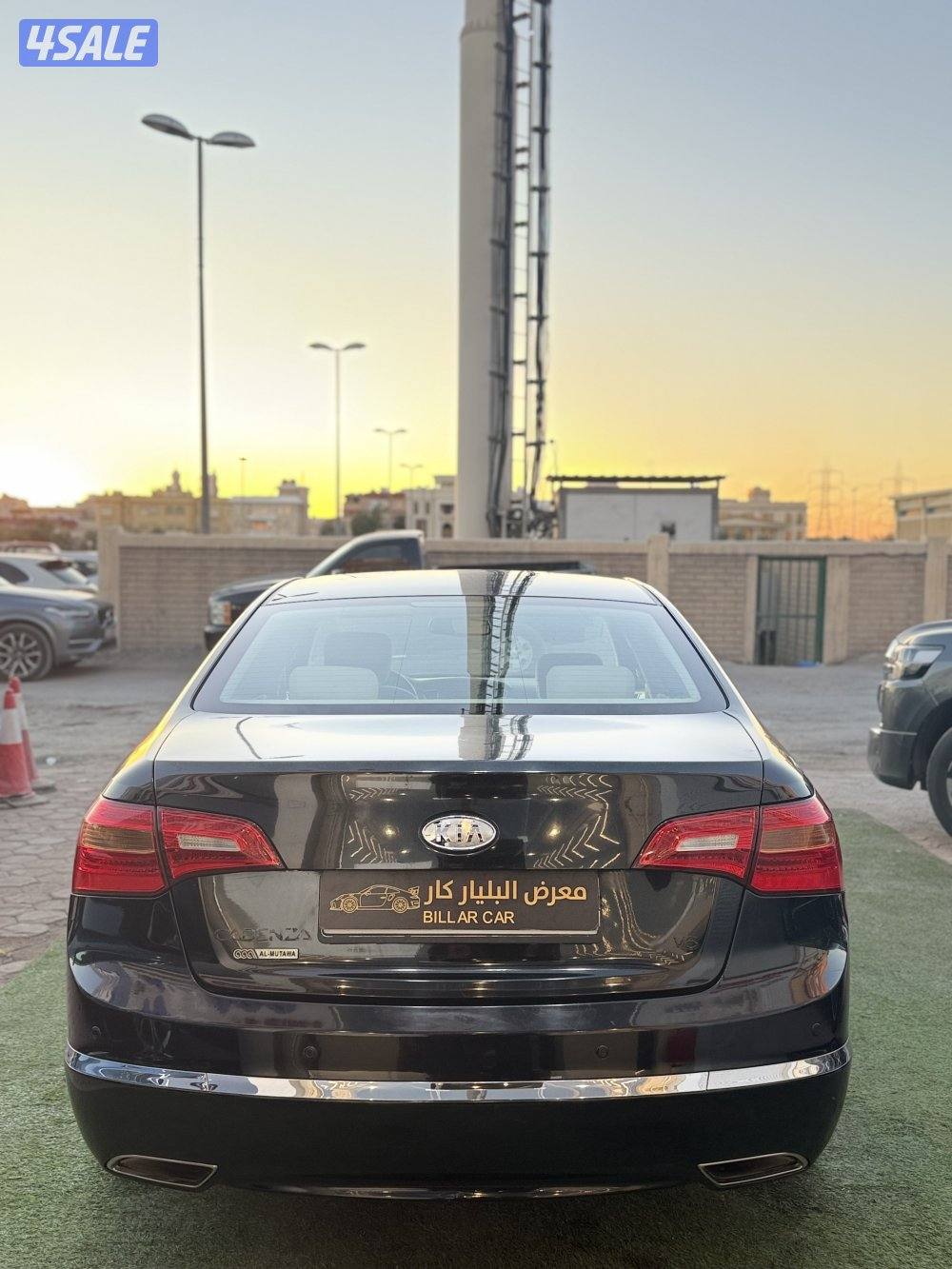 كيا كادينزا2011 بحاله وكاله شرط الفحص موتر جديد وقمه بالنضافه4