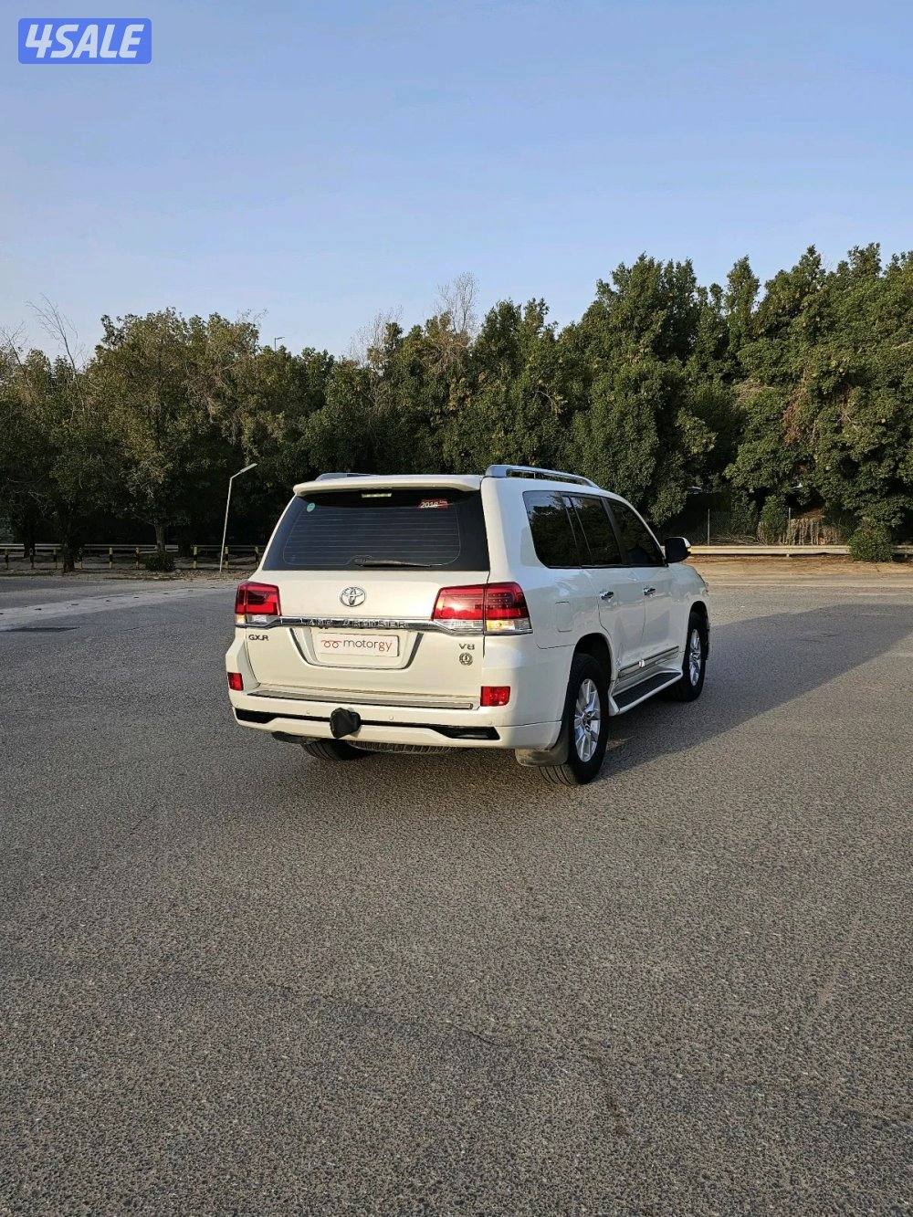 لاند كروزر GX.R 20184