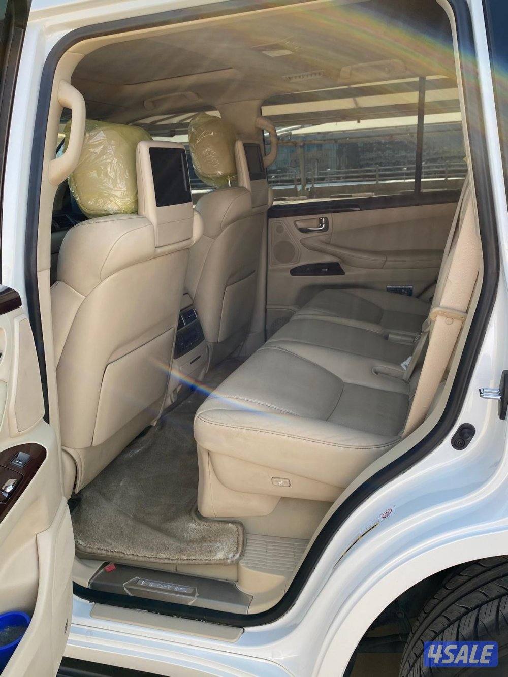 للبيع لكزس 2014 صبغ الوكاله وراد الساير بيعه سريعه للجادين3