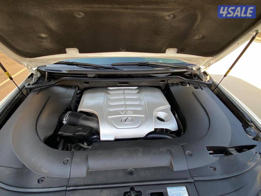 للبيع لكزس 2014 صبغ الوكاله وراد الساير بيعه سريعه للجادين5