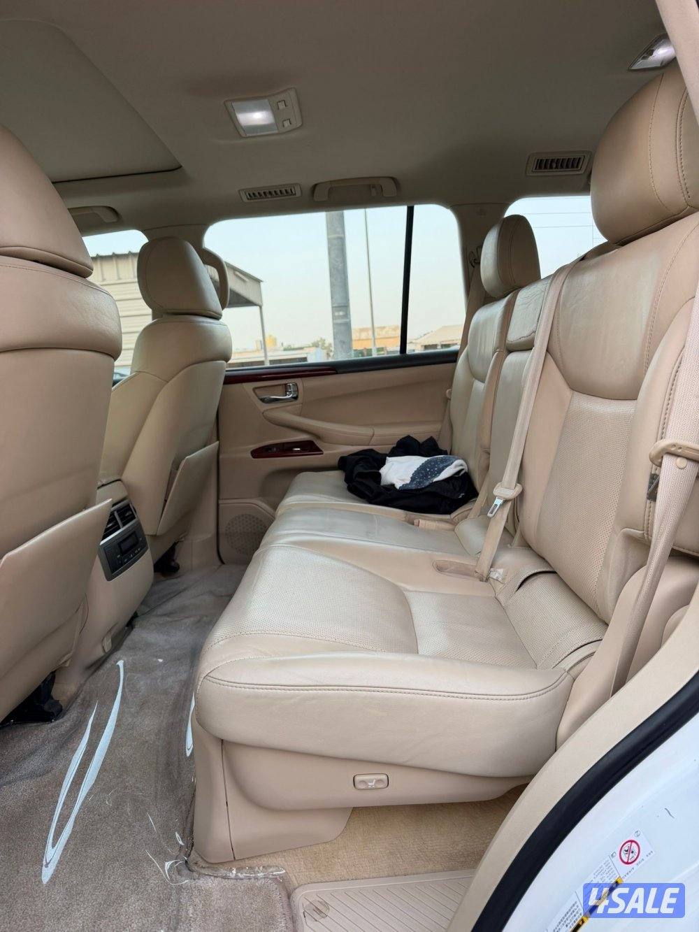 للبيع لكزس 2014 الساير عداده 2206