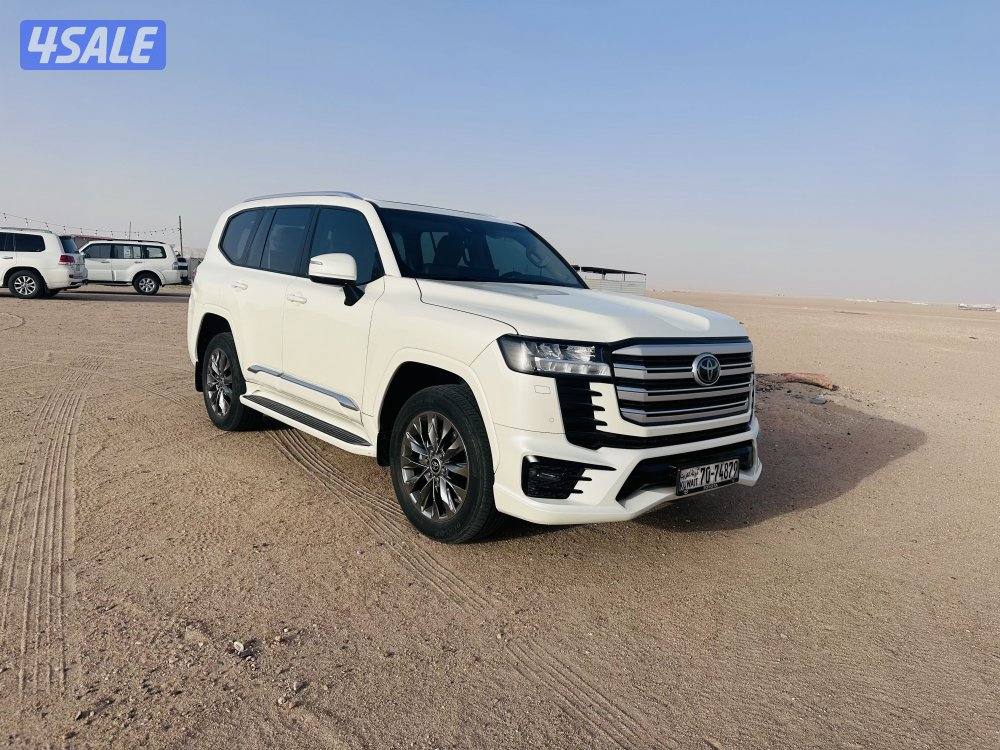 للبيع لاندكروز ٢٠٢٣ صبغ الوكاااالة مالك أول نظيييييف جدا0