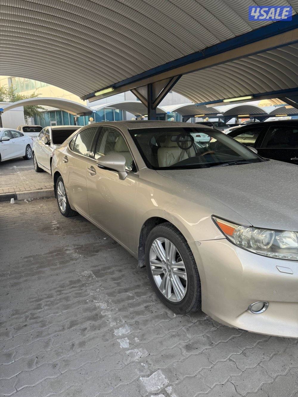 لكزس 250 ES موديل 2013 الساير  بحاله جيده القير فيه نتله خفيفه شرط الف0