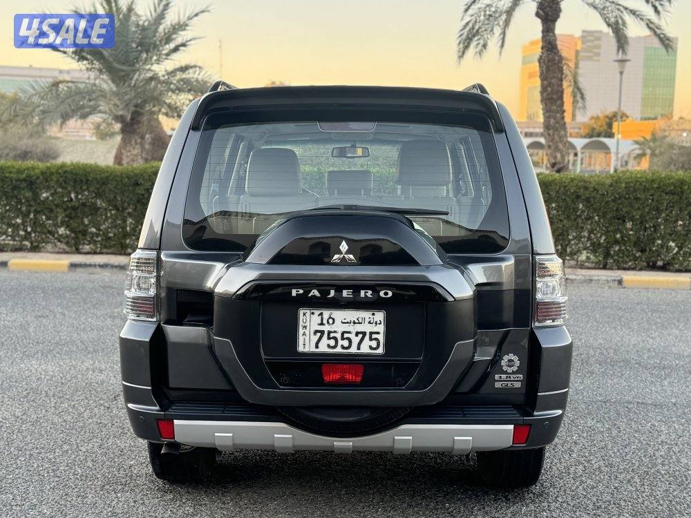 باجيرو موديل 2018 كامل المواصفات المكينه الكبيره شرط الفحص6