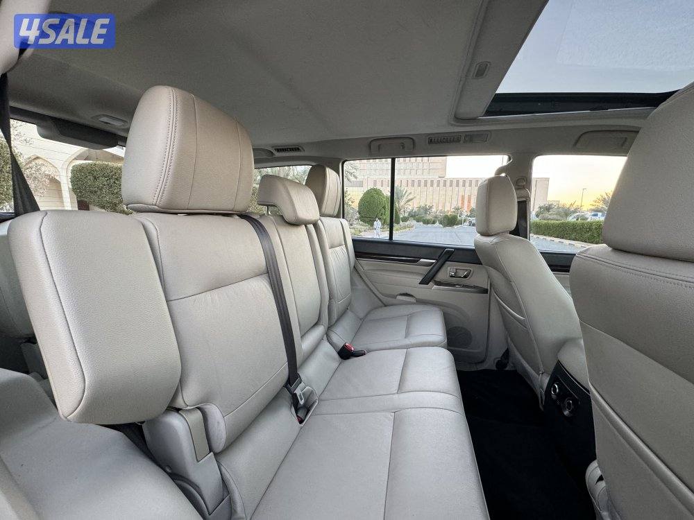 باجيرو موديل 2018 كامل المواصفات المكينه الكبيره شرط الفحص8