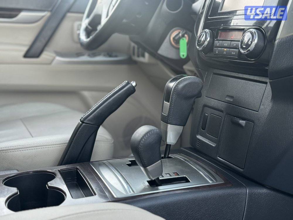 باجيرو موديل 2018 كامل المواصفات المكينه الكبيره شرط الفحص13