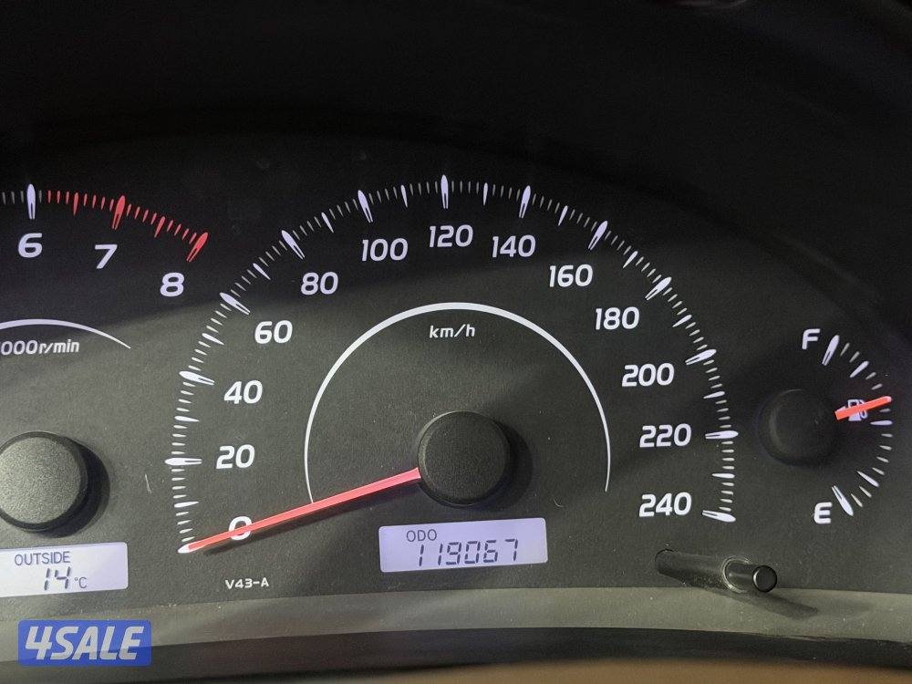 كامري موديل 2011 عداد قليل بحاله ممتازه نقبل التثمين مع الفرق لي ولكم13