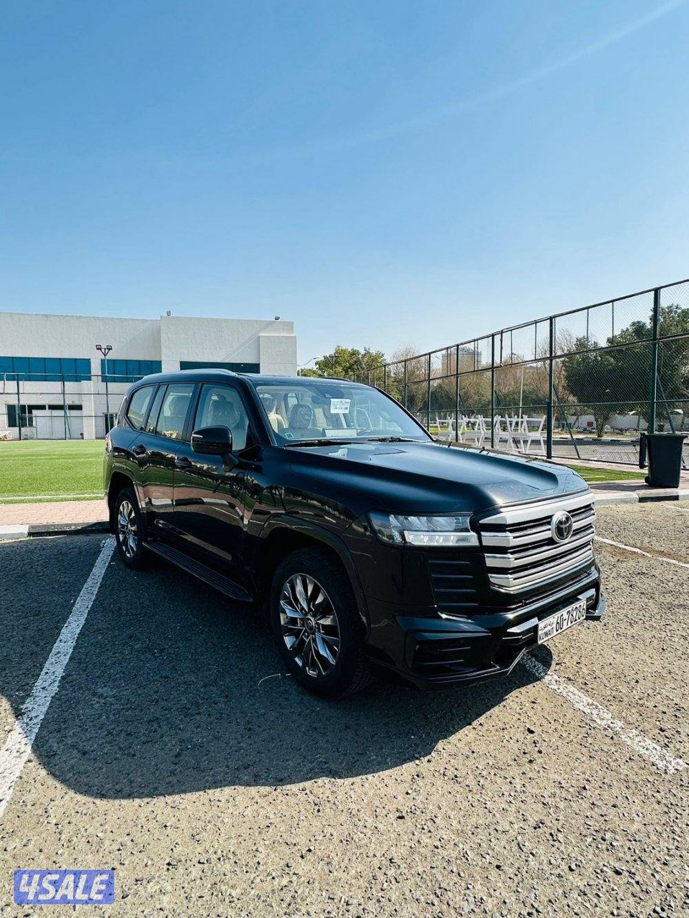 لاند كروزر (AERO S) GXR عداد 88 الف وارد الساير1