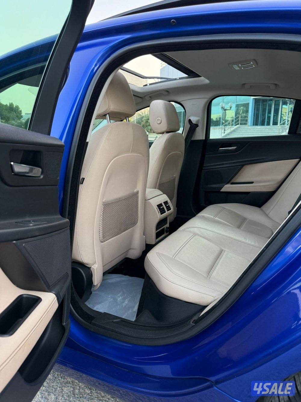 جاكور XE موديل 2018 بحاله ممتازه جداً قمه بالنظافه ماشي 98 الف فقط5