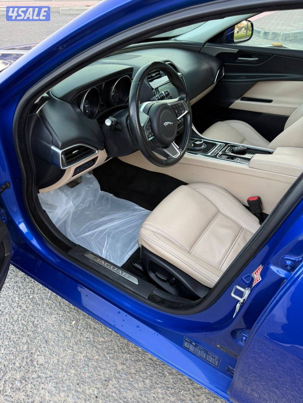 جاكور XE موديل 2018 بحاله ممتازه جداً قمه بالنظافه ماشي 98 الف فقط8