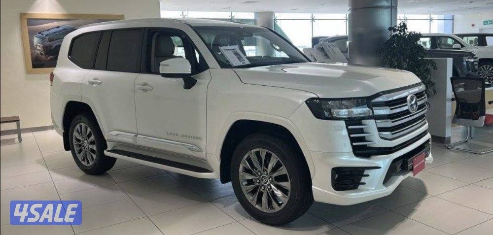 للبيع لاند كروزر ايرو اس توين تيربو لون ابيض1