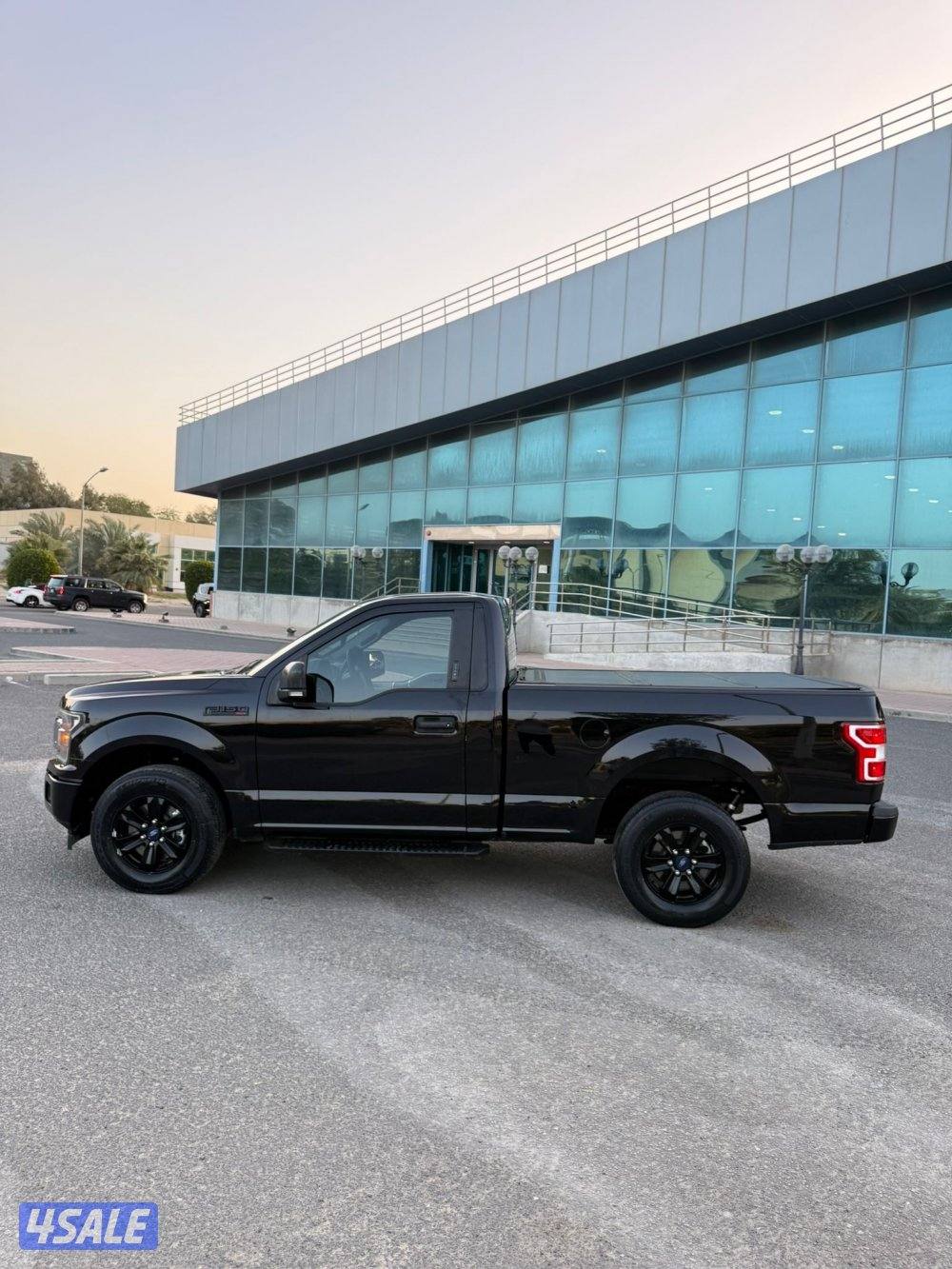 وانيت F150 موديل 2020 ماشي 110 الف فقط قمه بالنظافه شرط الفحص0