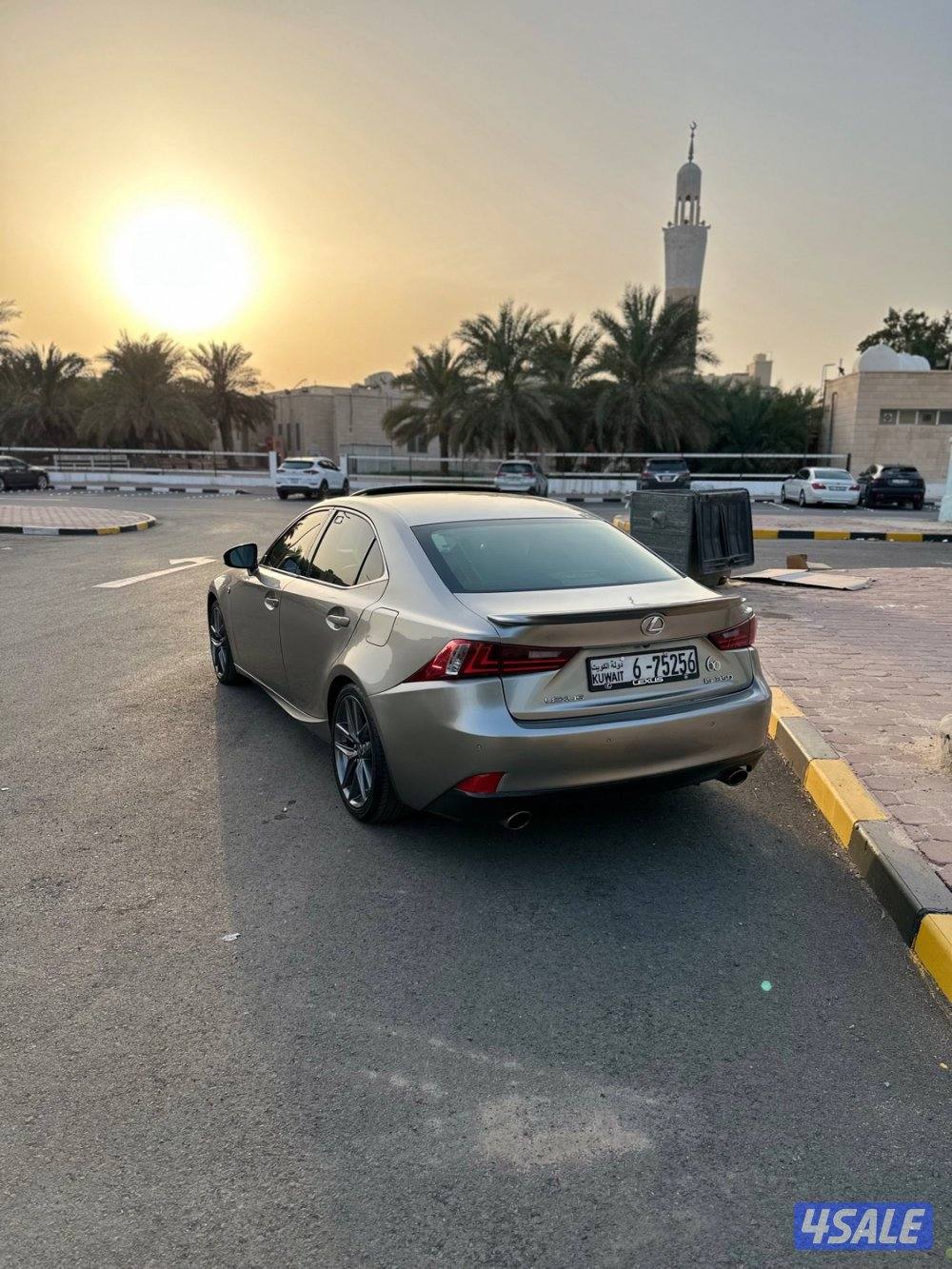 Is -F sport موديل ٢٠١٥2
