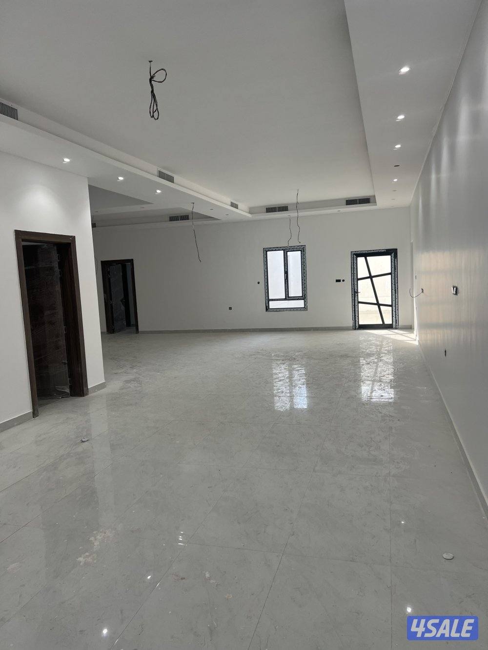 للبيع قسيمه دورين ونصف شارع واحد فى  الوفره قطعه 6 جديده لم تسكن2