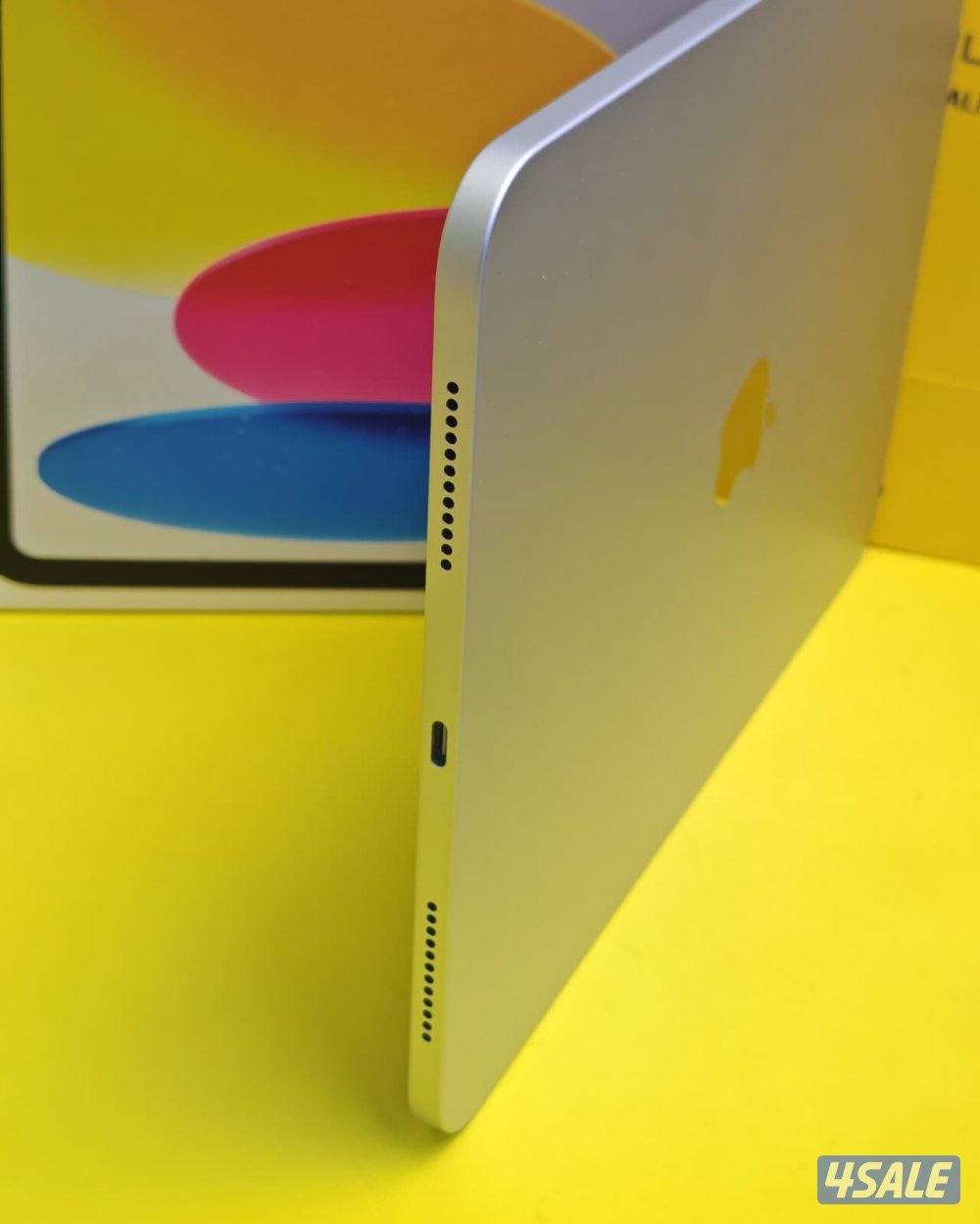 ايباد الجيل العاشر A16 فضي Used Like New iPad 109 10th Gen 128GB2