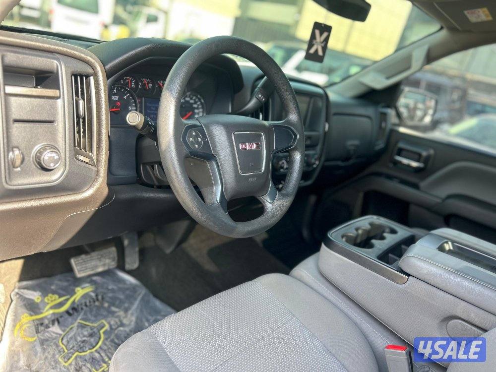 GMC سيرا 1500
ميل 2018
ماشى 155.000 k.m 
واردبهبهانى.صبغ وكالة 
حماي6