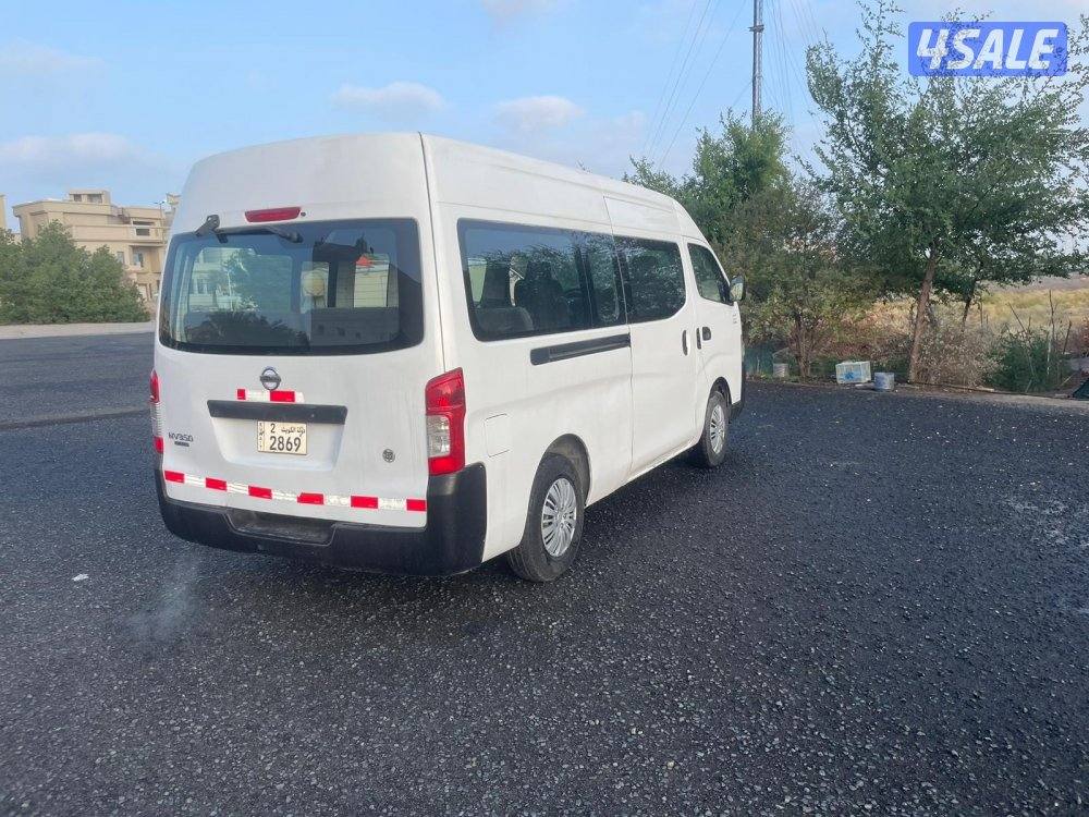 للبيع باص م 2014 نيسان ركّاب سقف عالي بحاله ممتازه4