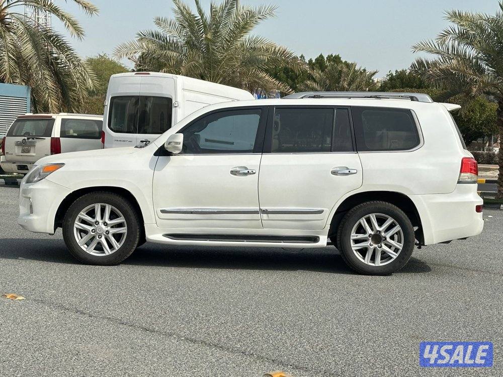 Lexus 
LX 570 
موديل 2014
8سلندر8