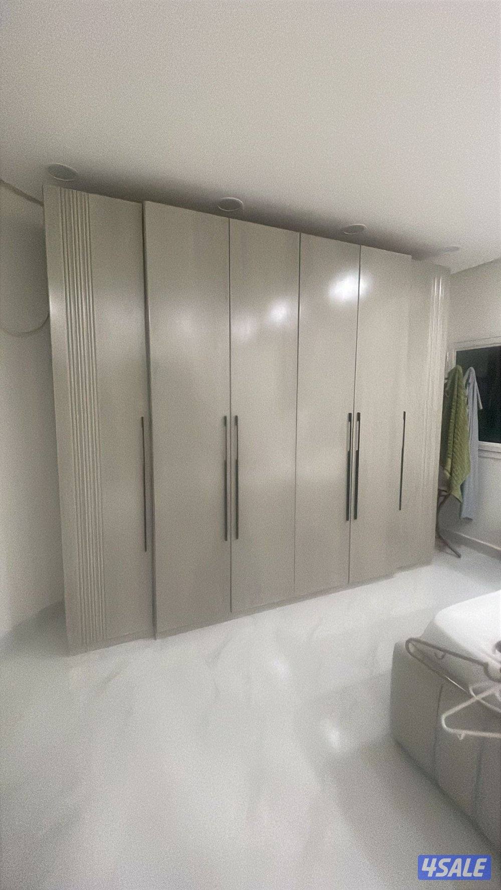 نشتري جميع انواع الأثاث المستعمل0