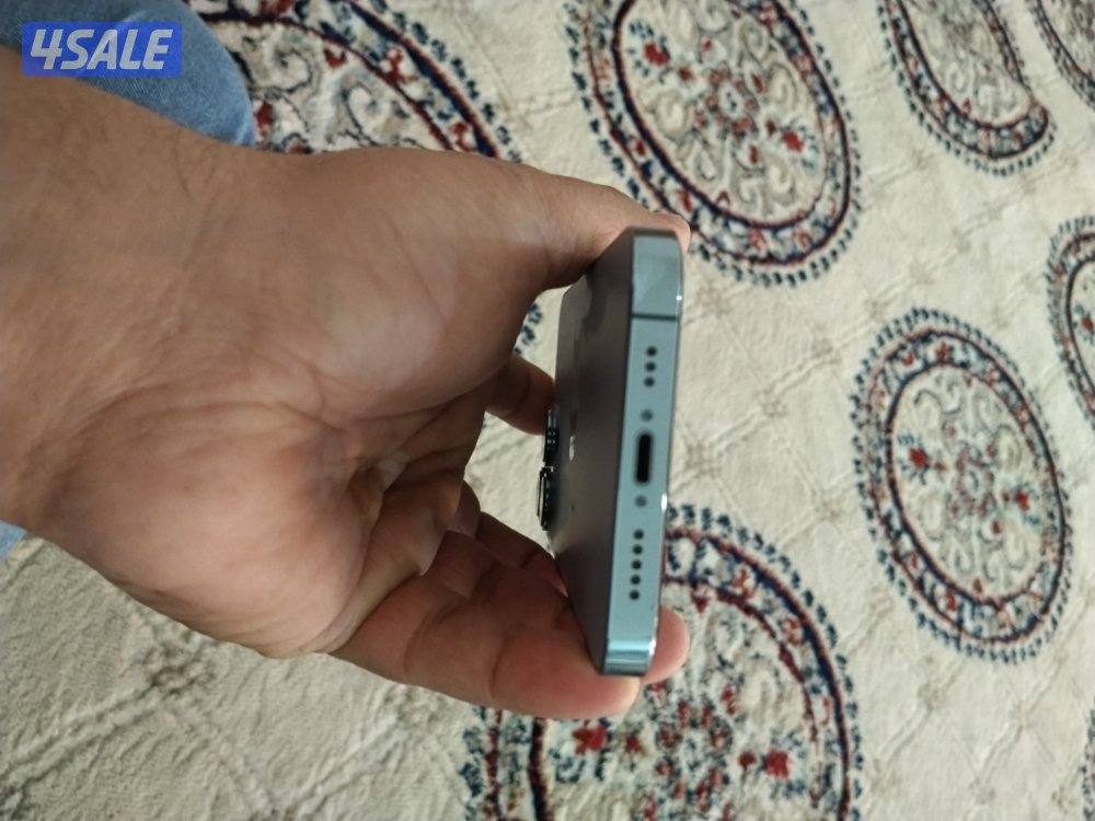 iPhone 13pro 128gb everything in this phone is original no changed prt5