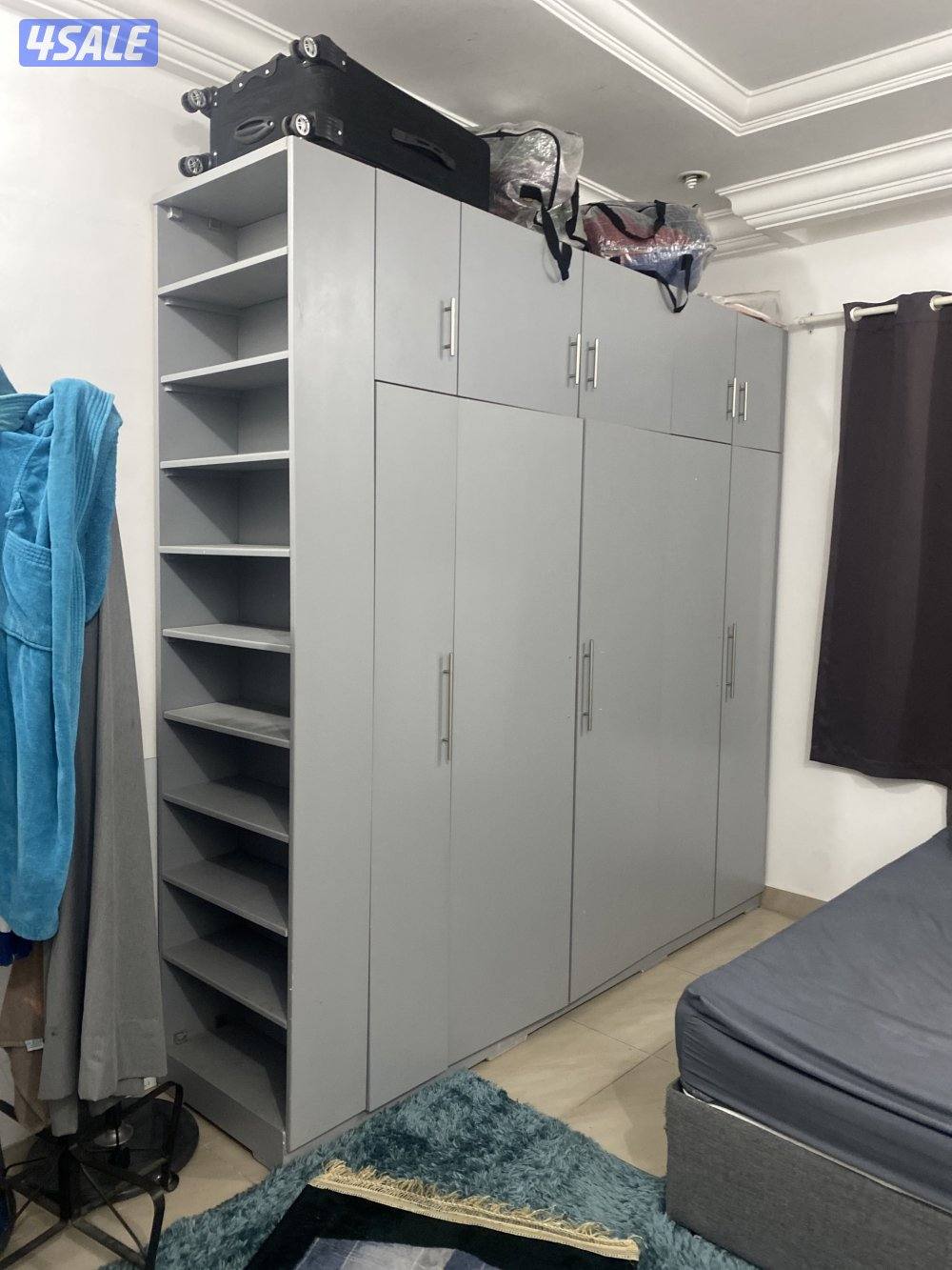 كبت لتخزين الملابس ٣ امتار رصاصي0