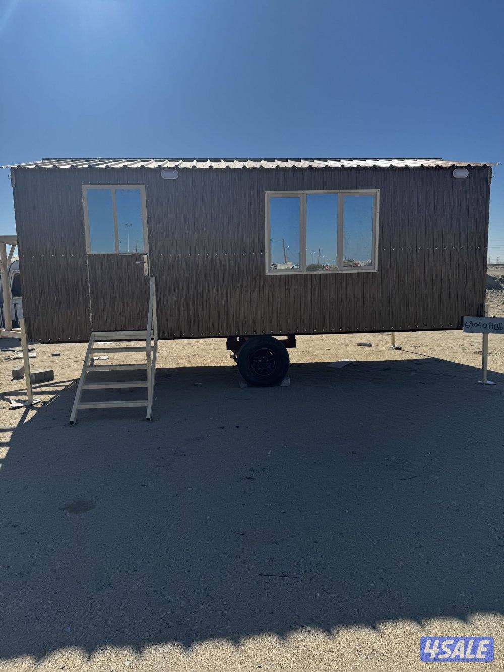 للبيع غرفه وحمام ومطبخ تحضيري0