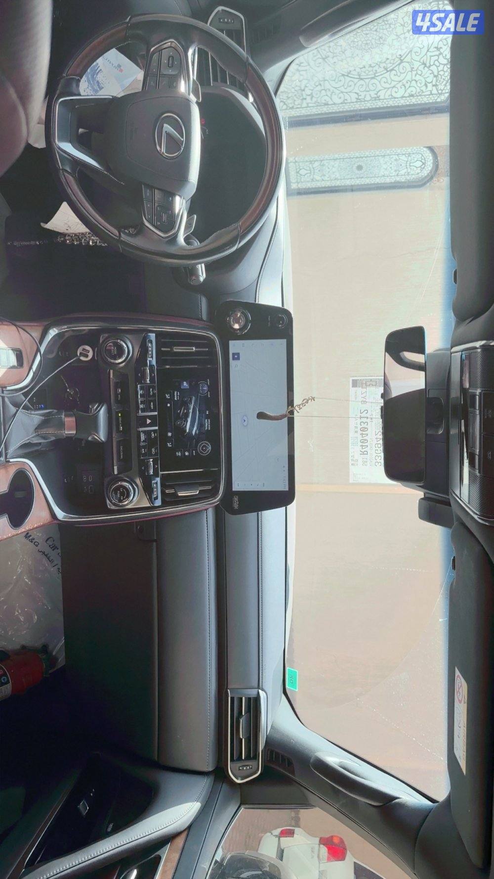 للبيع لكزس 2024 درجه اولى4