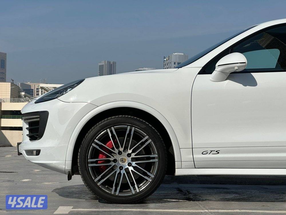 بورشه كايينGTS موديل2016 عداد106 وارد قطر سيرفس منتظم2