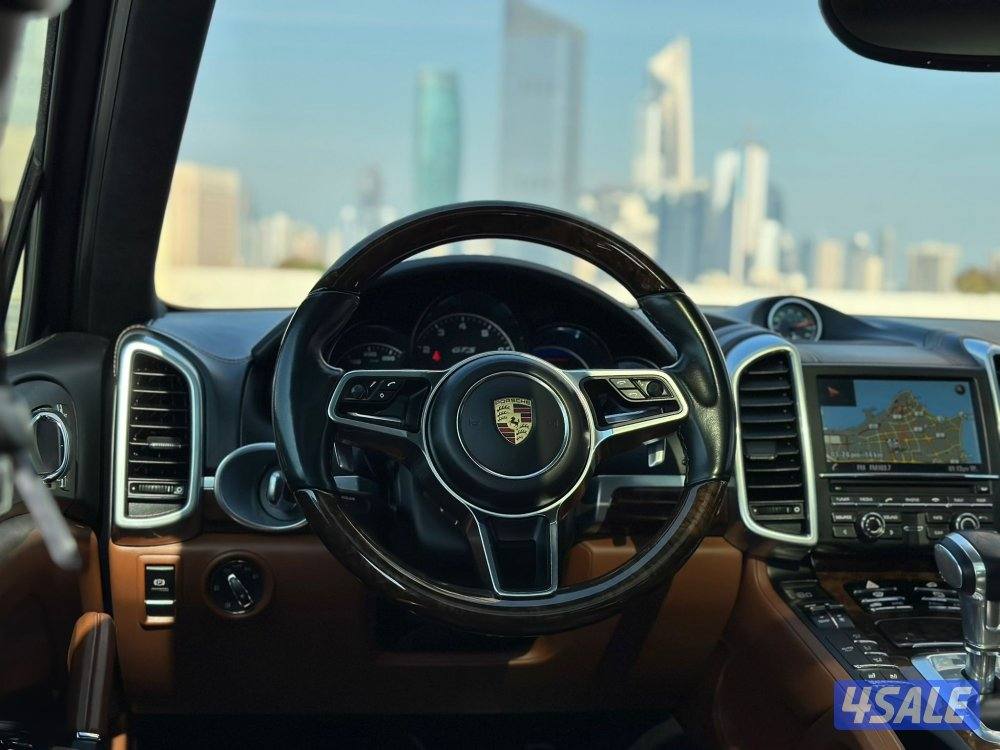 بورشه كايينGTS موديل2016 عداد106 وارد قطر سيرفس منتظم6