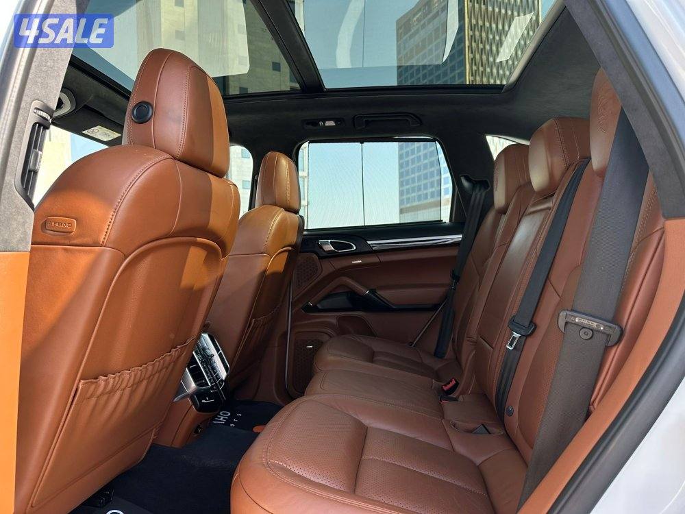 بورشه كايينGTS موديل2016 عداد106 وارد قطر سيرفس منتظم9