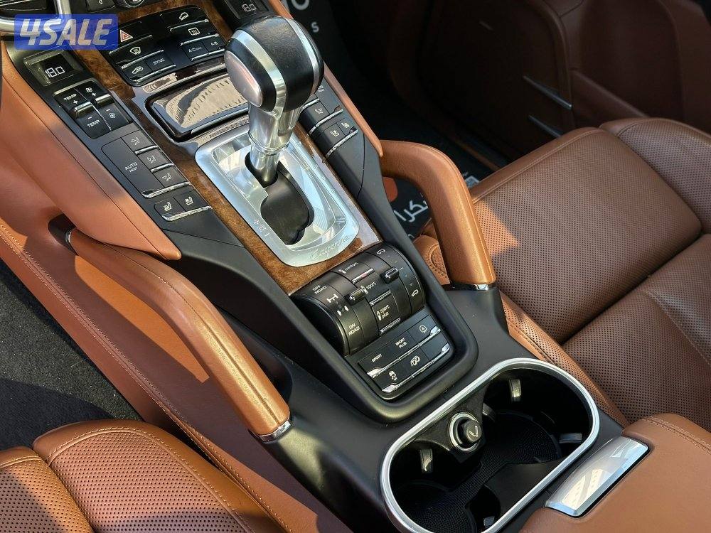 بورشه كايينGTS موديل2016 عداد106 وارد قطر سيرفس منتظم13