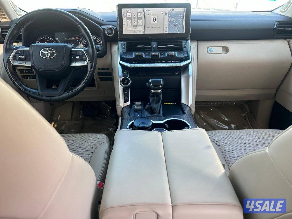 لاند كروزر VX.R AEROs
twin turbo.V6 
موديل 2022
ماشى 119.000 k.m6