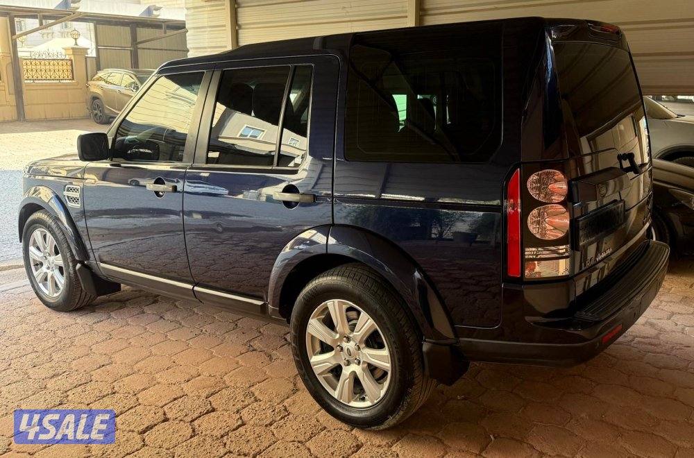 لاندروڤر LR4 (استخدام خفيف)1