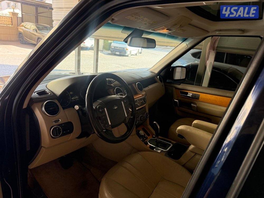 لاندروڤر LR4 (استخدام خفيف)2