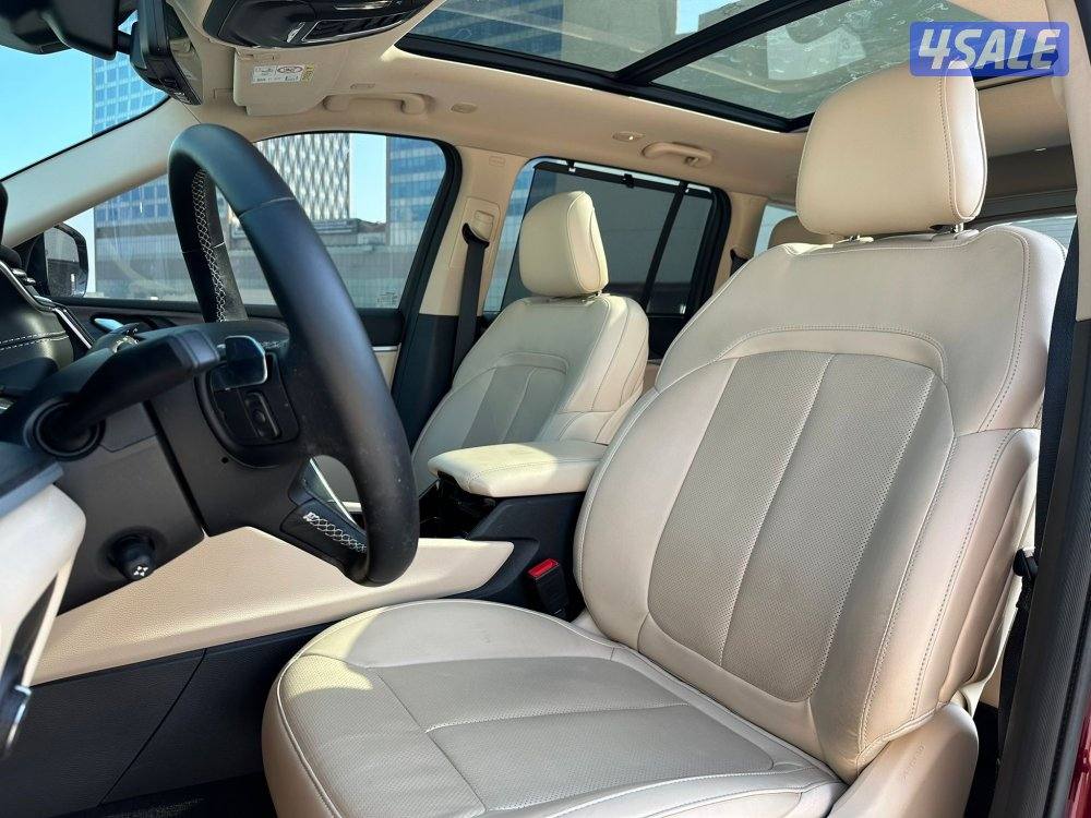 قراند شيروكيLIMITED V6 موديل2022 عداد31الف وارد الملا تحت الكفاله6