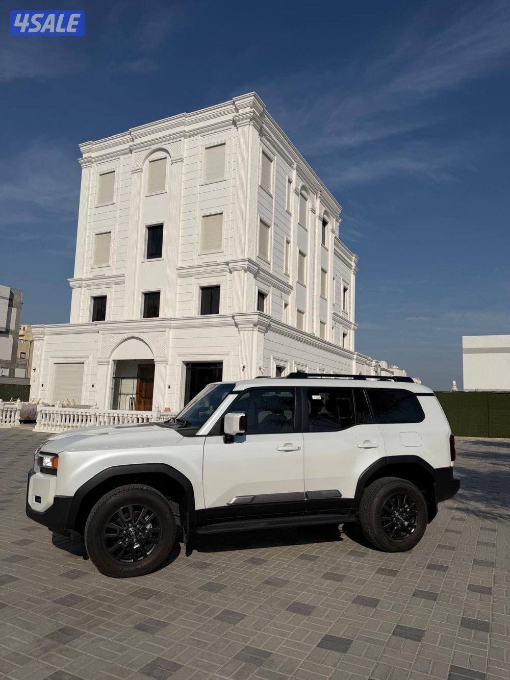 للبيع برادو 2024 TX2