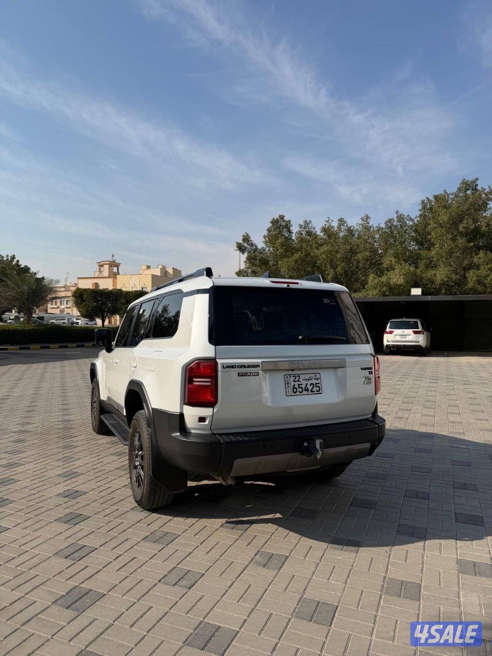 للبيع برادو 2024 TX5