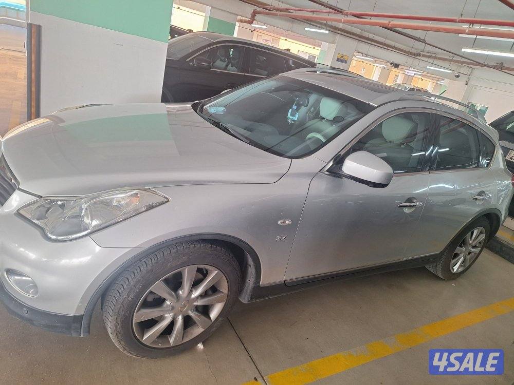 Infiniti QX 50 2015 انفينيتي9