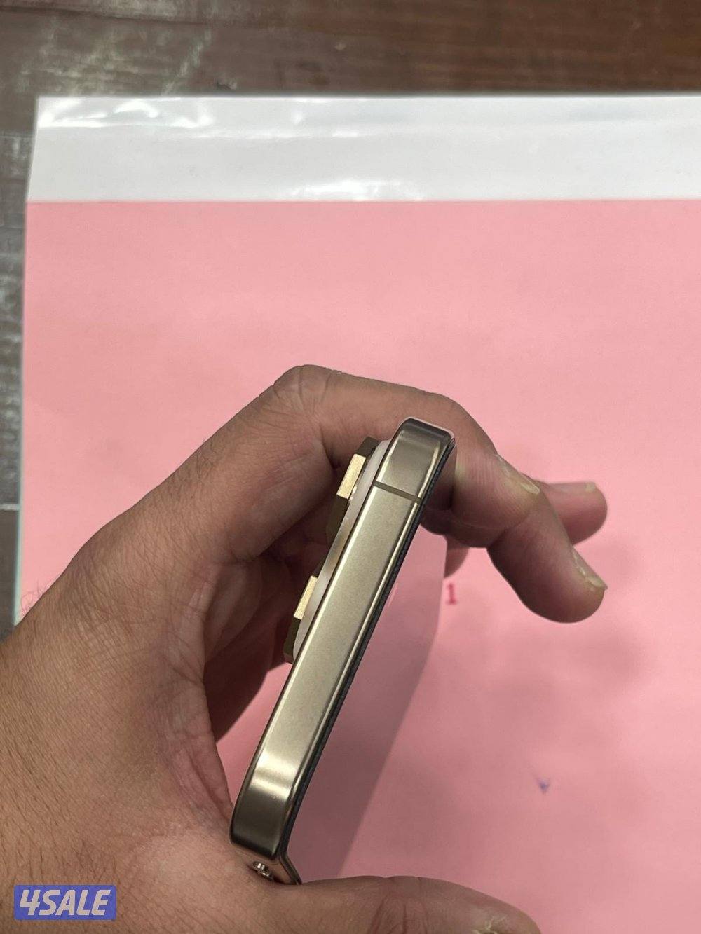 IPHONE 16Pro 
86% Battery 🔋 
Very good condition 
Like New 
With box5