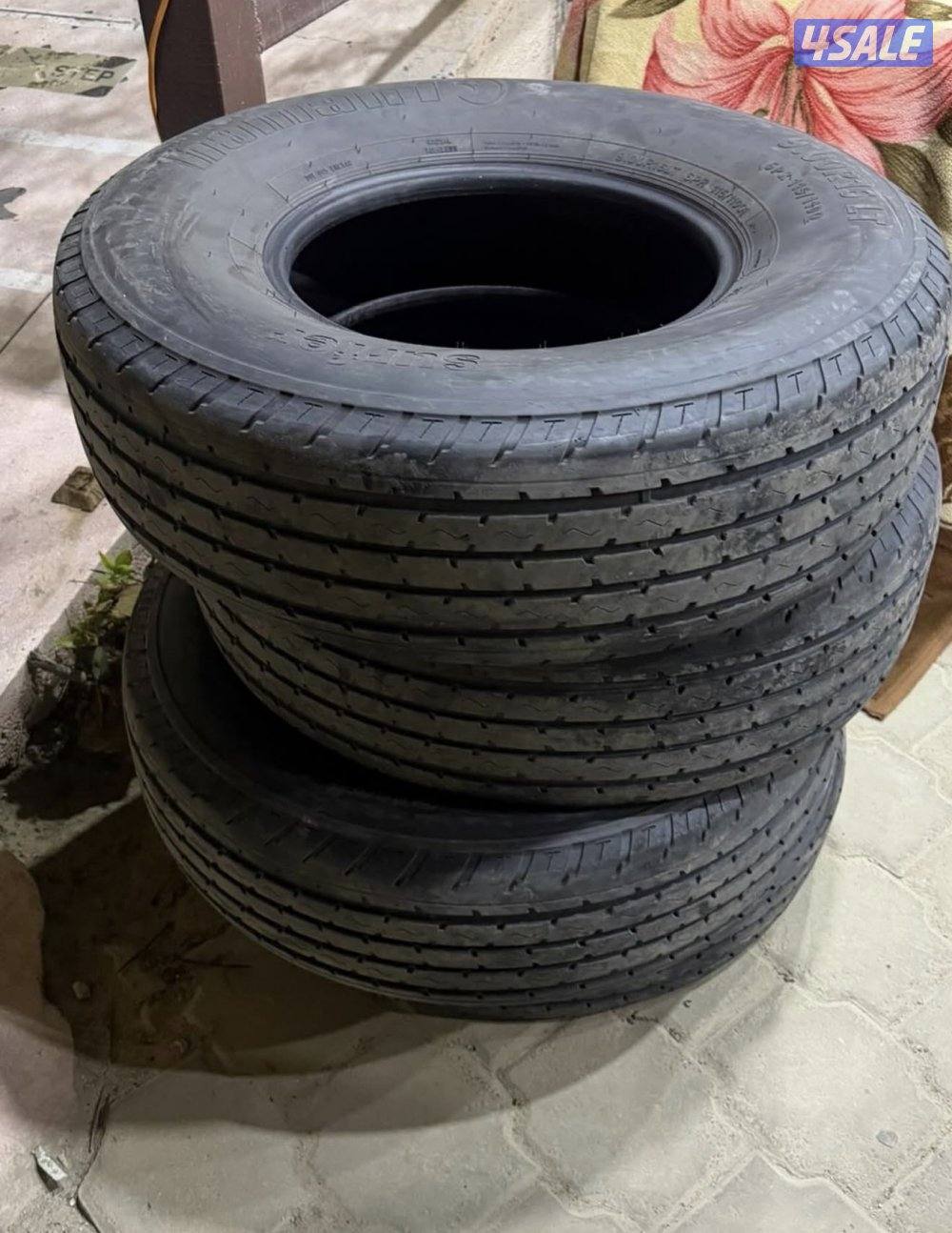 للبيع اربع شواهين هامان رنق (١٦)١٦/٩٠٠1