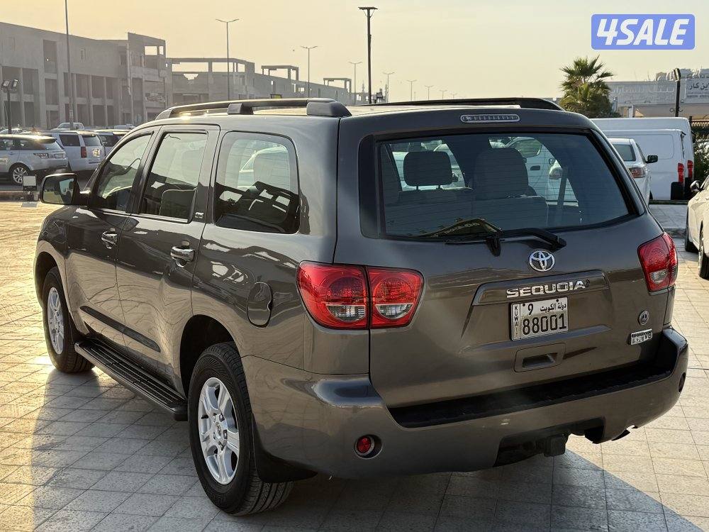 للبيع سيكويا ٢٠١٣ شرط الفحص عداد ٢١٥3