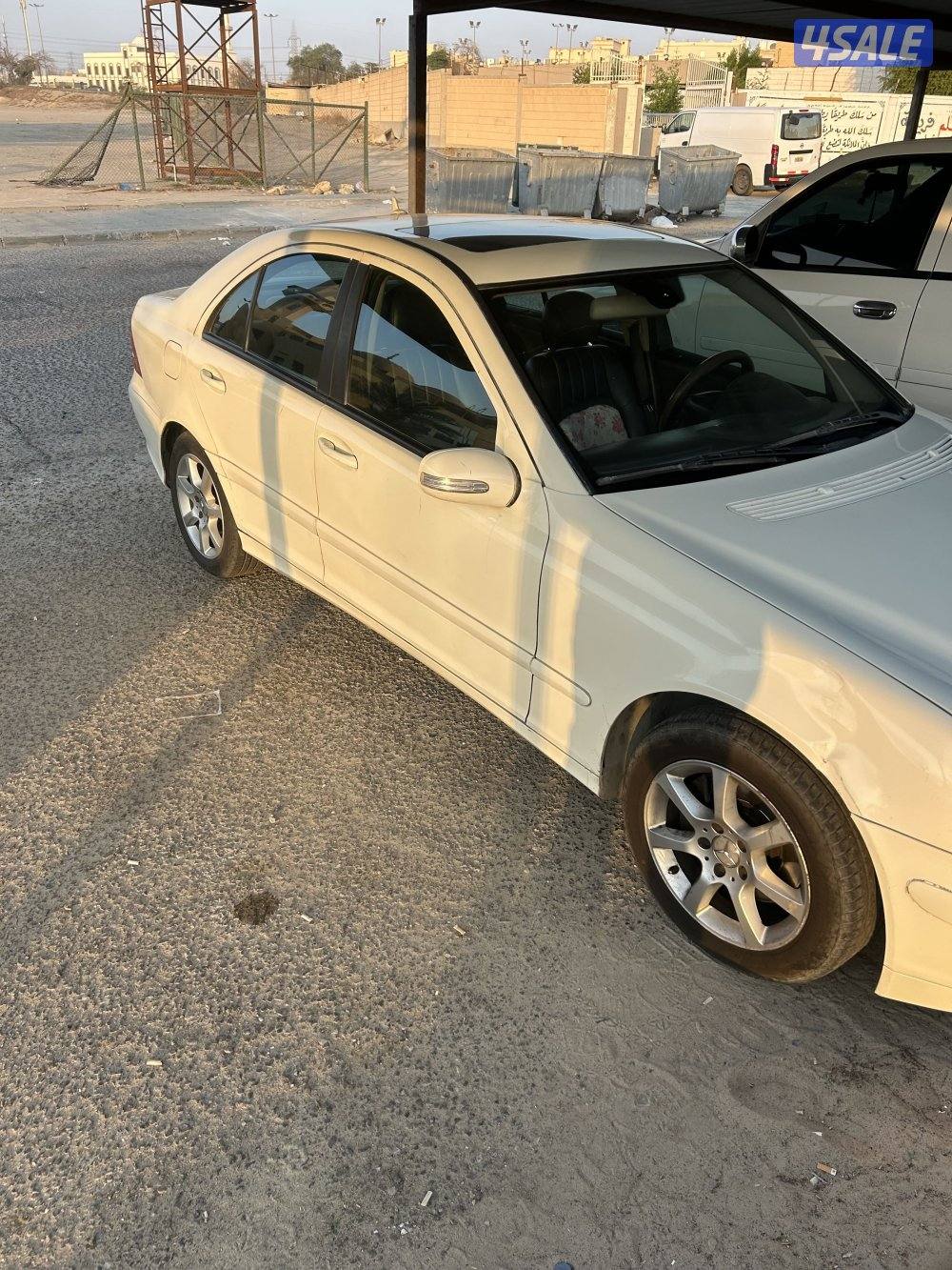 مرسيدس c280 بيعة سريعة بداعي السفر عداد 145 بسعر مغري2