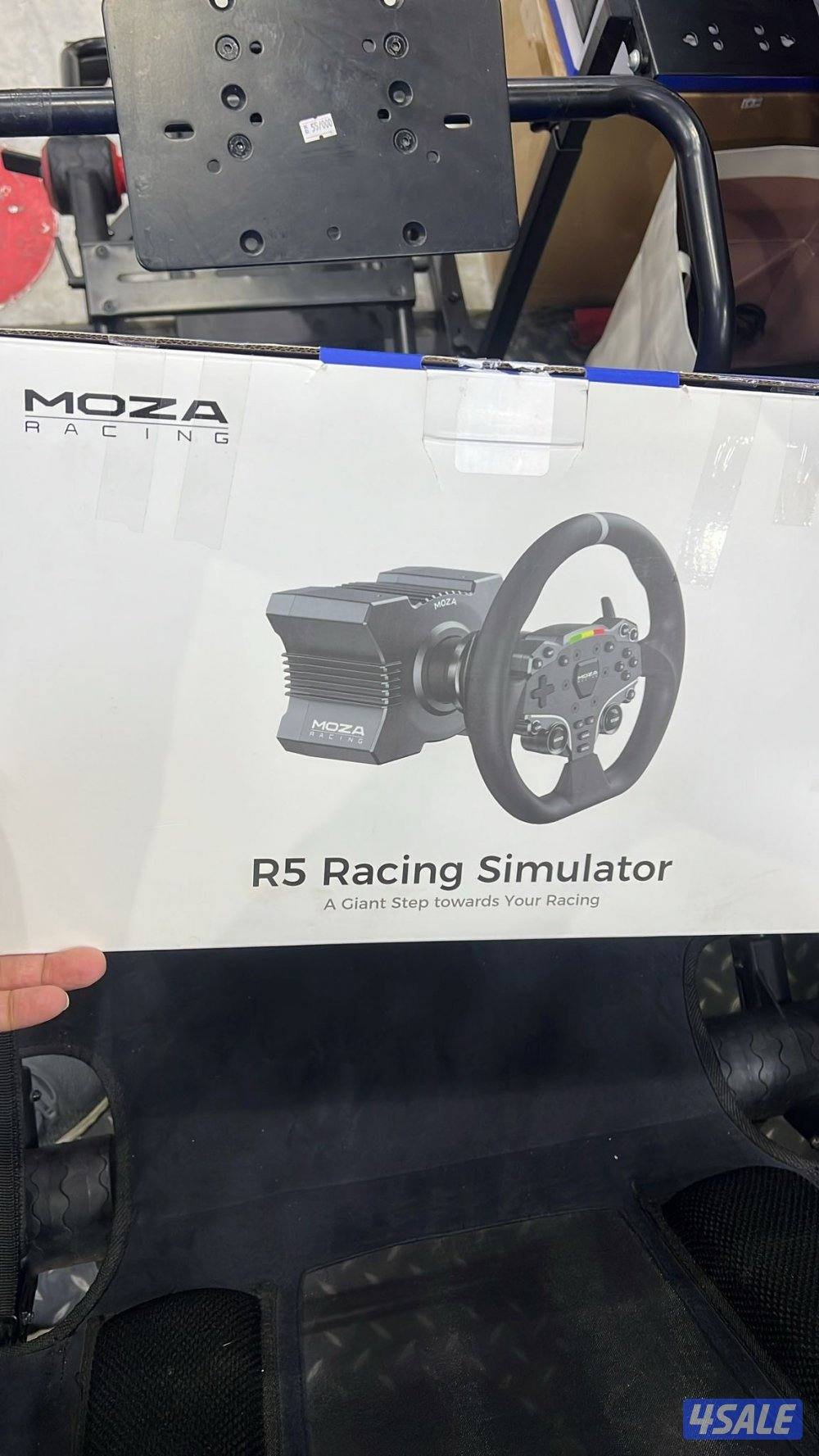 Moza r5 gaming steering wheel سكان0