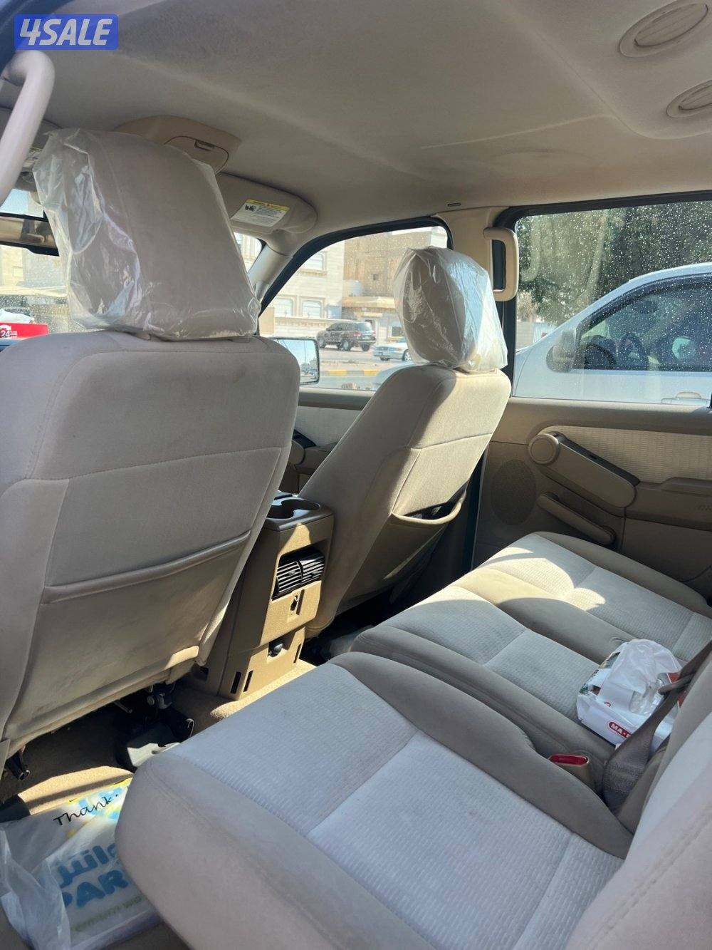 للبيع جيب اكسبلورر نظيف5