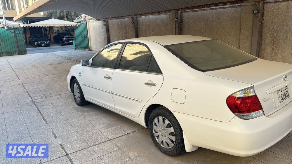 للبيع سيارتين bmw 528 موديل 2007 وكامري موديل 2006 ،11