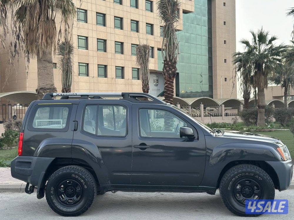 للبيع NISSAN X TERRA موديل 2011 وارد الوكالة دبل قير ماشي 2684