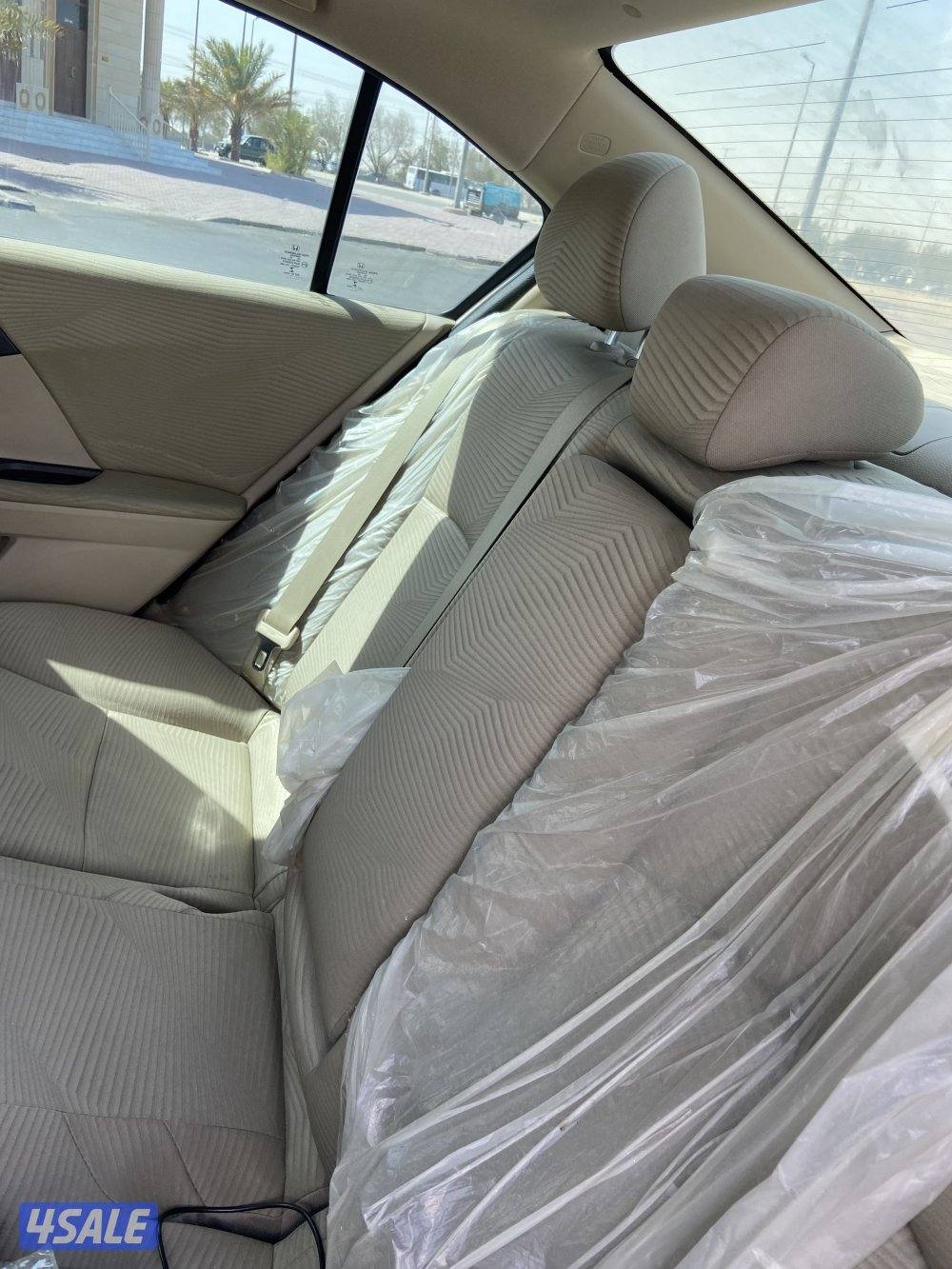 للبيع هوندا اكورد موديل ٢٠١٧ ماشي ٢١٢،٠٠٠ حالة الوكالة11