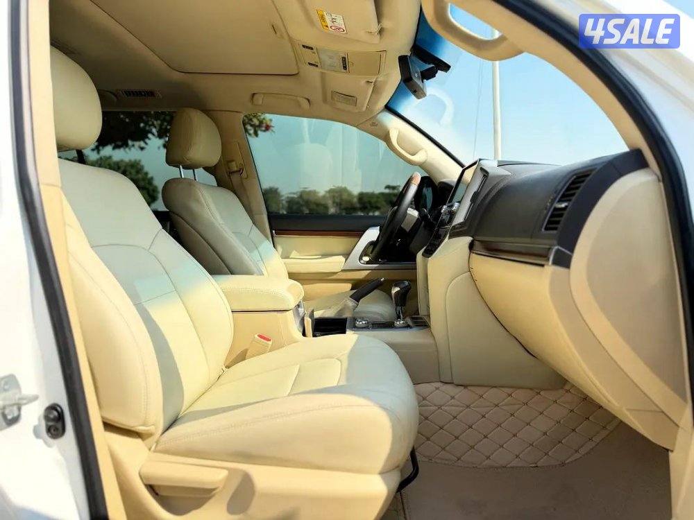 تويوتا لاندكروزر2017 وكاله البحرين GXR v8 اقرا الاعلان جيد من فضلك4